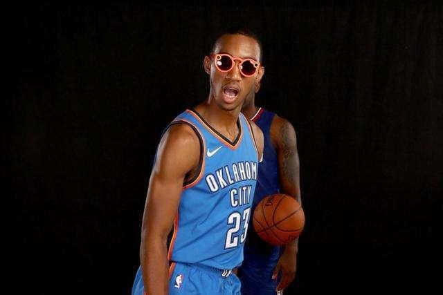 中国篮协公布U19集训大名单:曾凡博廖三宁入选