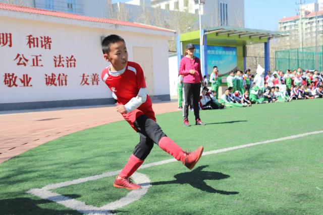 唐斯22+22尼克斯力克魔术 步行者送鹈鹕4连败